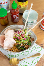 Load image into Gallery viewer, Shirokaratsu Bowl - Medium