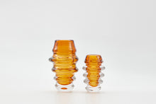 Load image into Gallery viewer, Cornet Vase