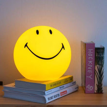 Load image into Gallery viewer, Smiley Star Light