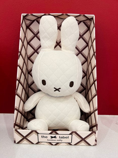 Bonbon Miffy Sitting in giftbox - 23cm