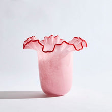Load image into Gallery viewer, Venus Vase
