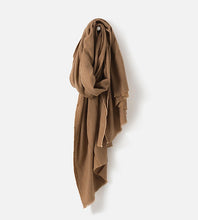 Load image into Gallery viewer, Citta Wool Cashmere Blend Scarf - Walnut
